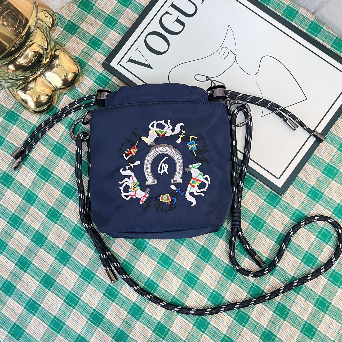 Mini Simple Embroidered Shoulder Bag