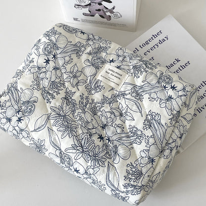 Simple Flower Print Simple Make Up Bag
