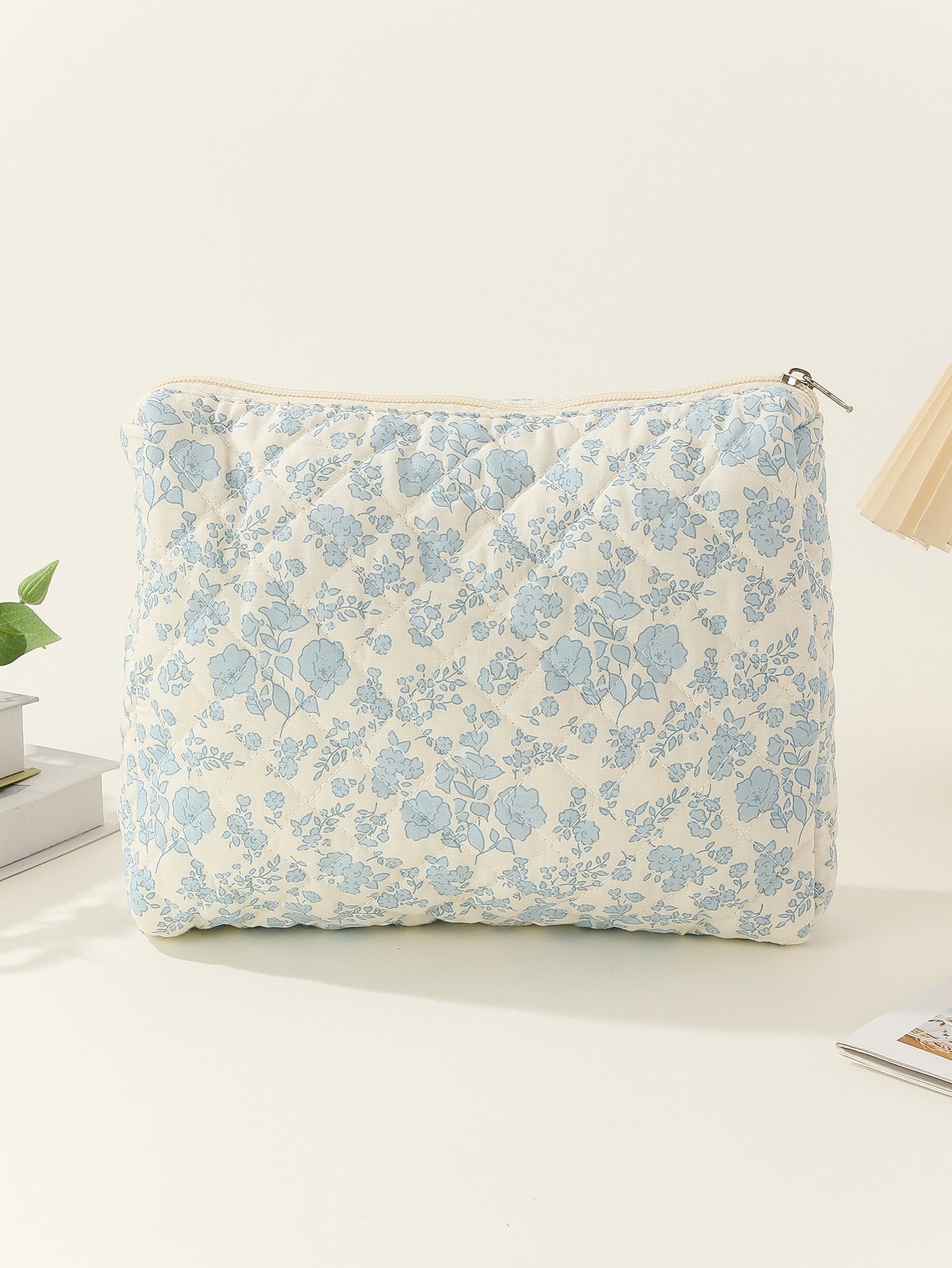 Midi Floral Print Quilted Make Up Bag