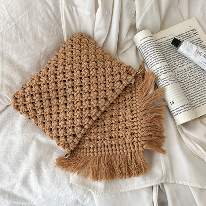 Tassel Woven Beach Knit Shoulder Bag