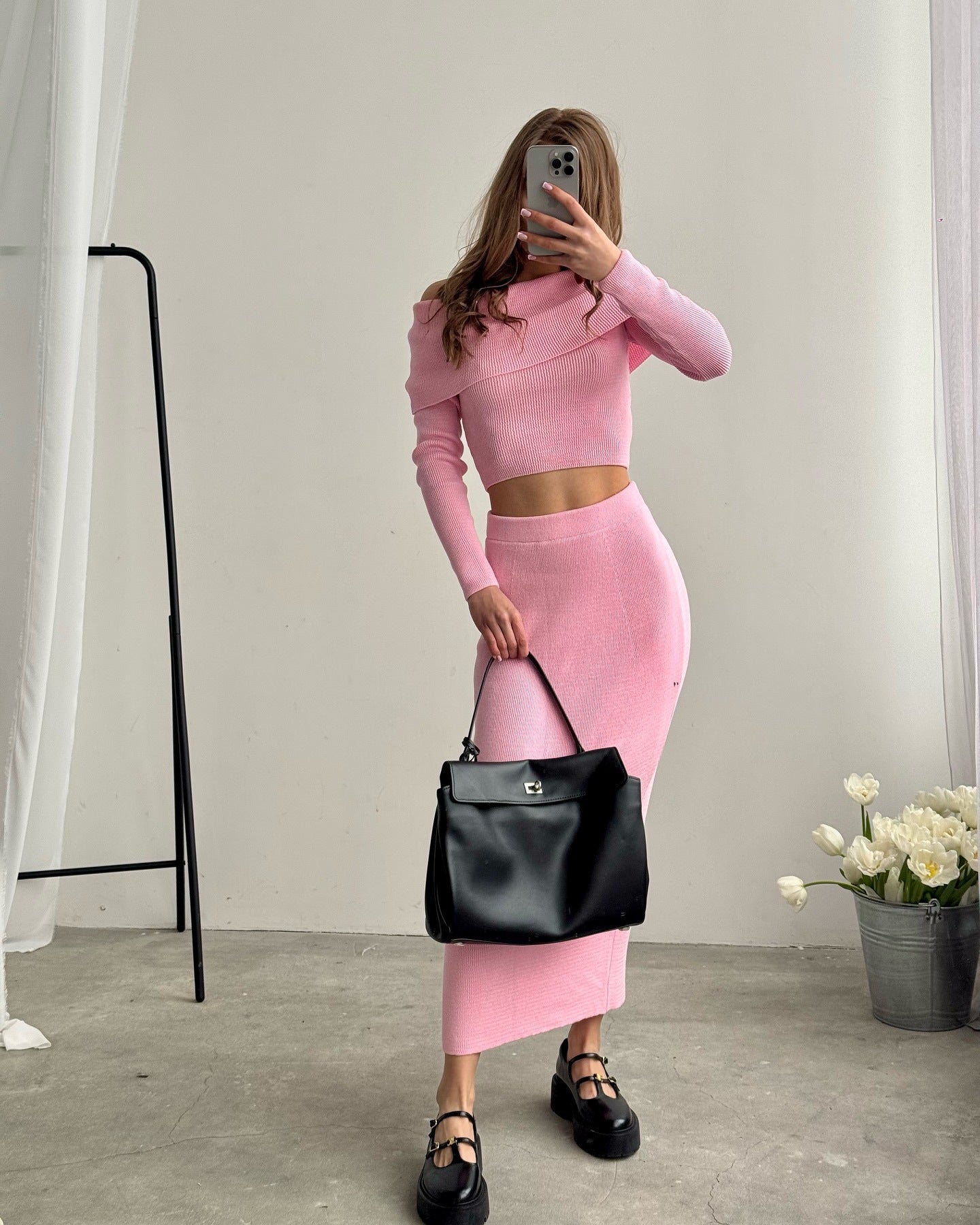 2-Piece Minimalist Off-Shoulder Knitted Sets