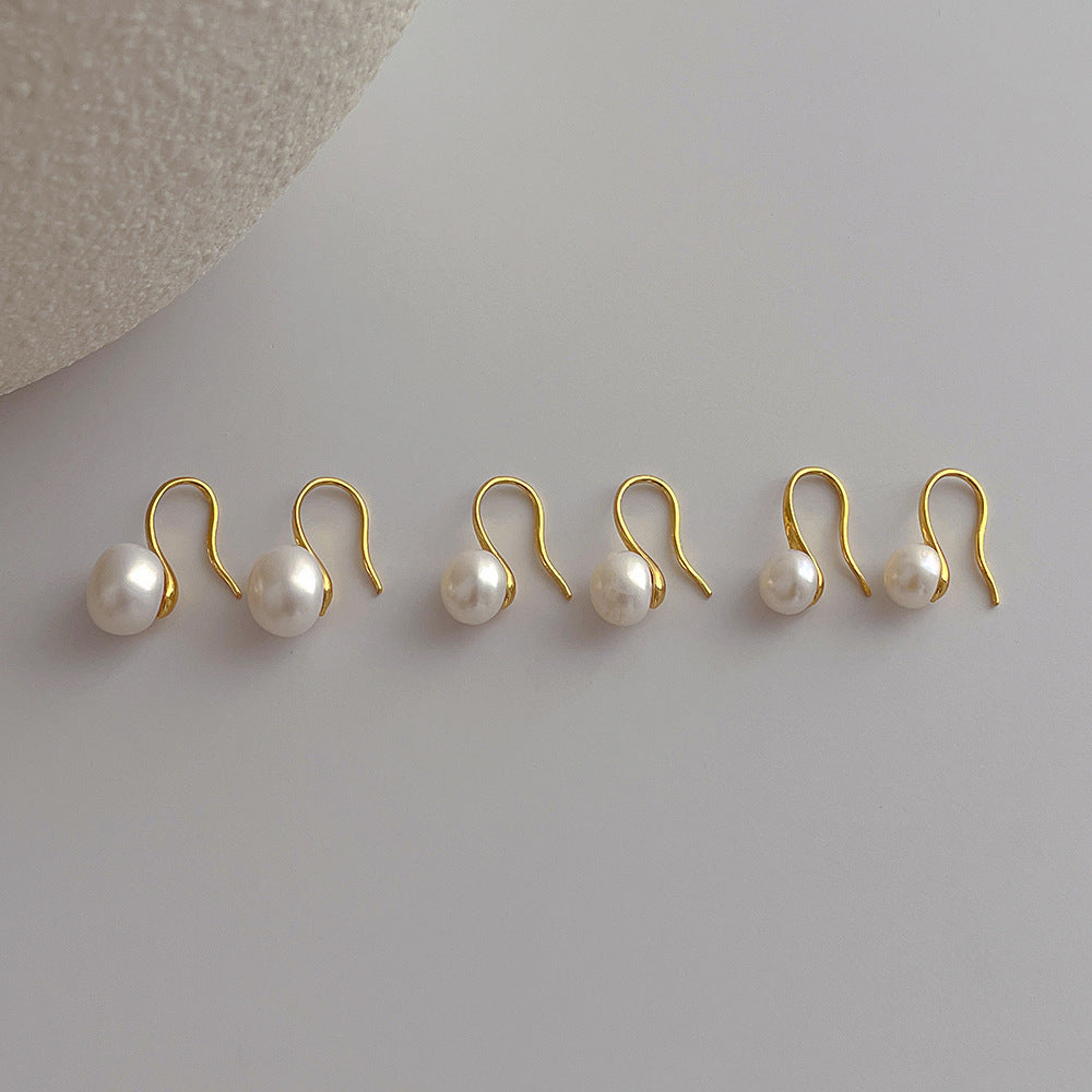 Pearl Simple Elegant Metal Earrings