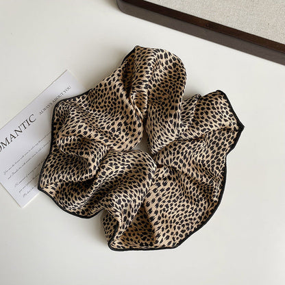 Retro Leopard Print Elastic Hair Tie
