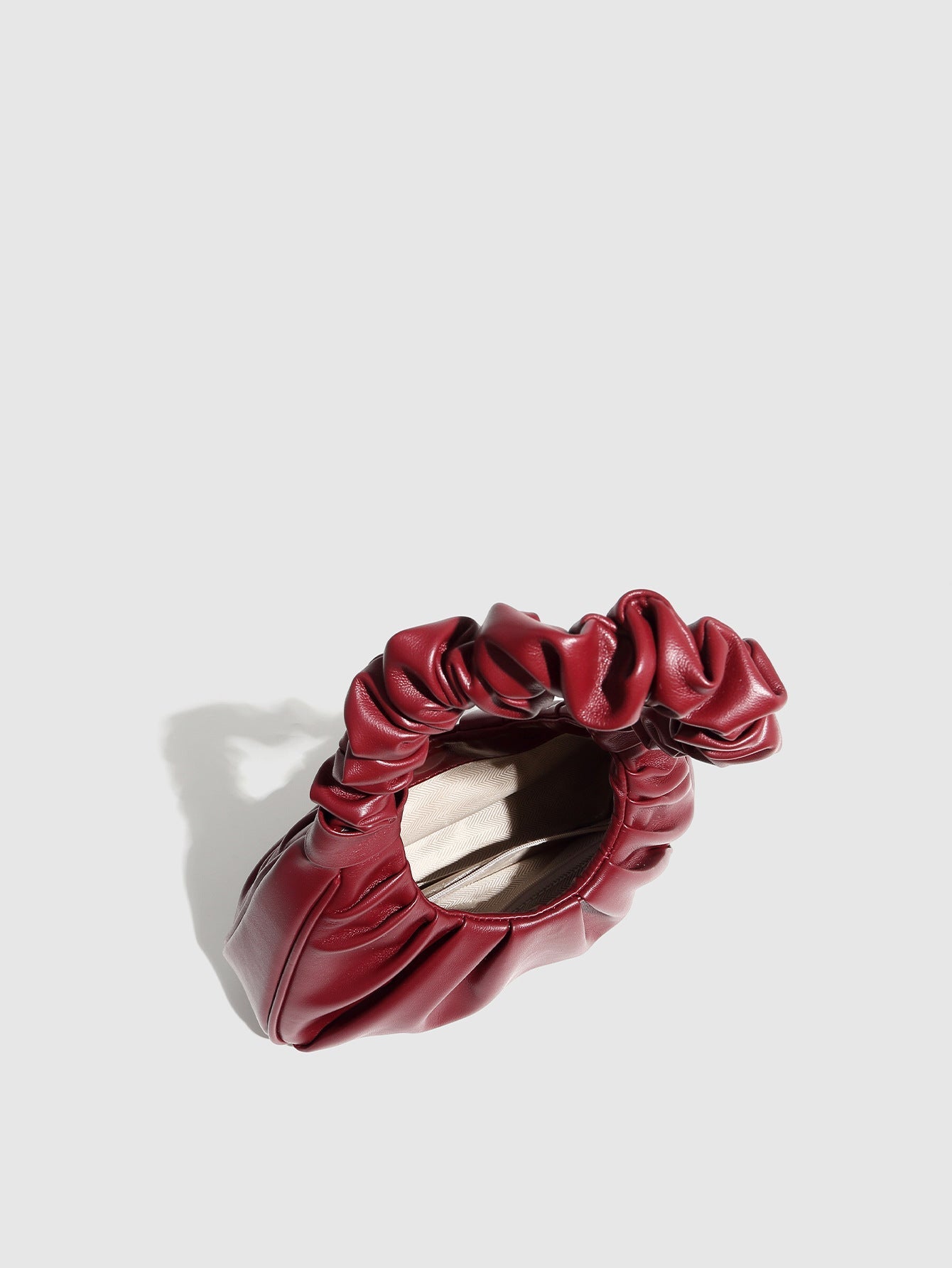 Minimalist Ruched Cloud Shoulder Bag