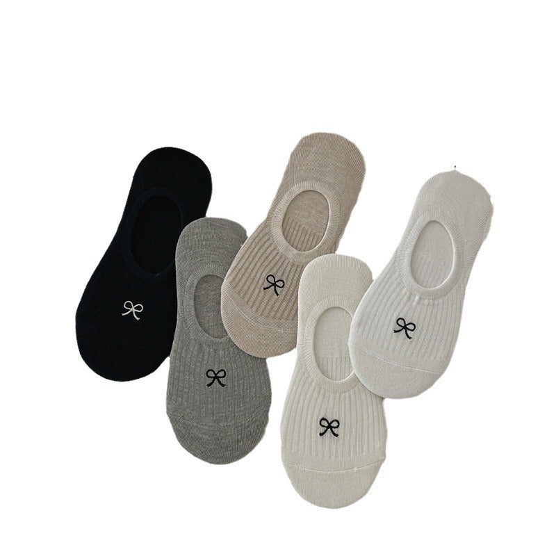 Bow Embroidered Ribbed Ankle Socks