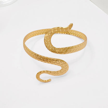 Serpentine Geometry Arm Cuff