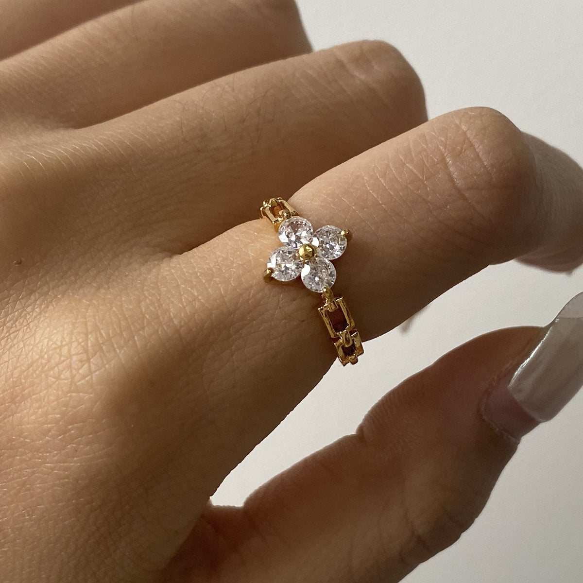 Four-Leaf Clover Cubic Zirconia Ring