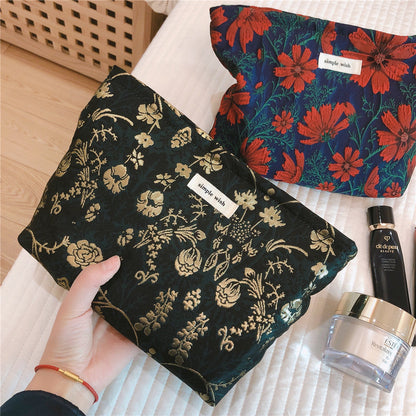 Retro Versatile Jacquard Makeup Bag