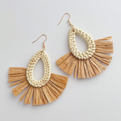 Elegant Simple Elegant Rattan Hoop Earrings
