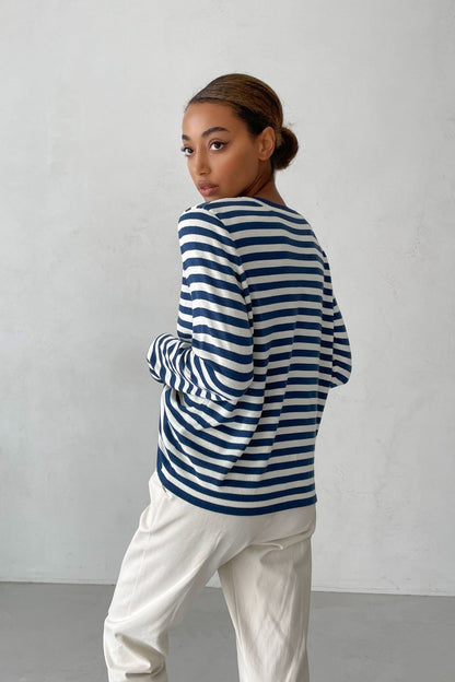 Round Collar Stripe Vintage Sweater