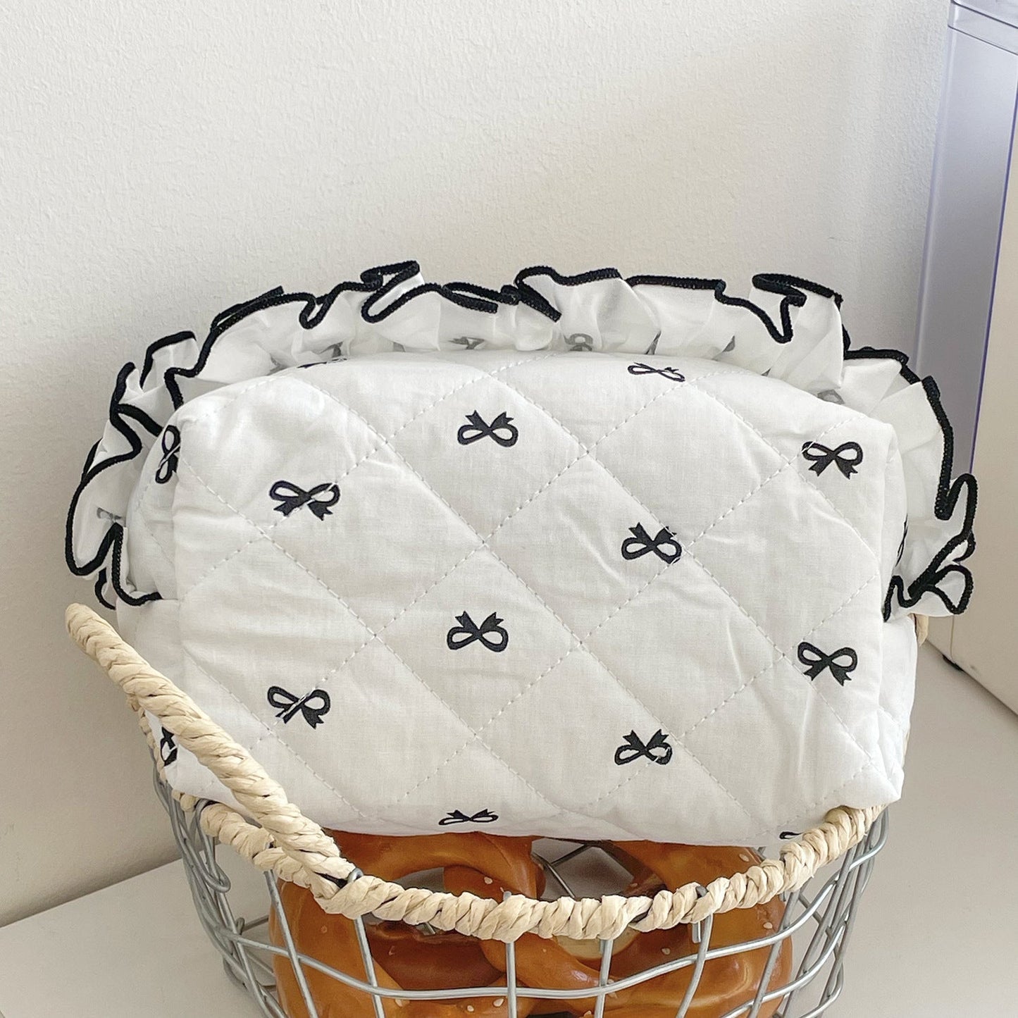 Flounce Bow Print Sweet Make Up Bag