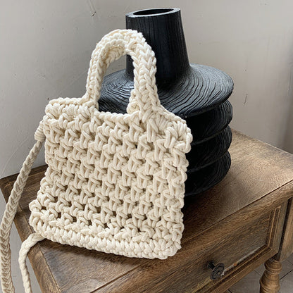 Hellow Out Solid Color Simple Woven Bag