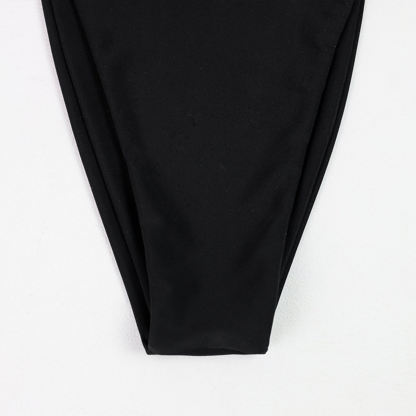 One-Shoulder Black Bandeau Bikini Swimwear
