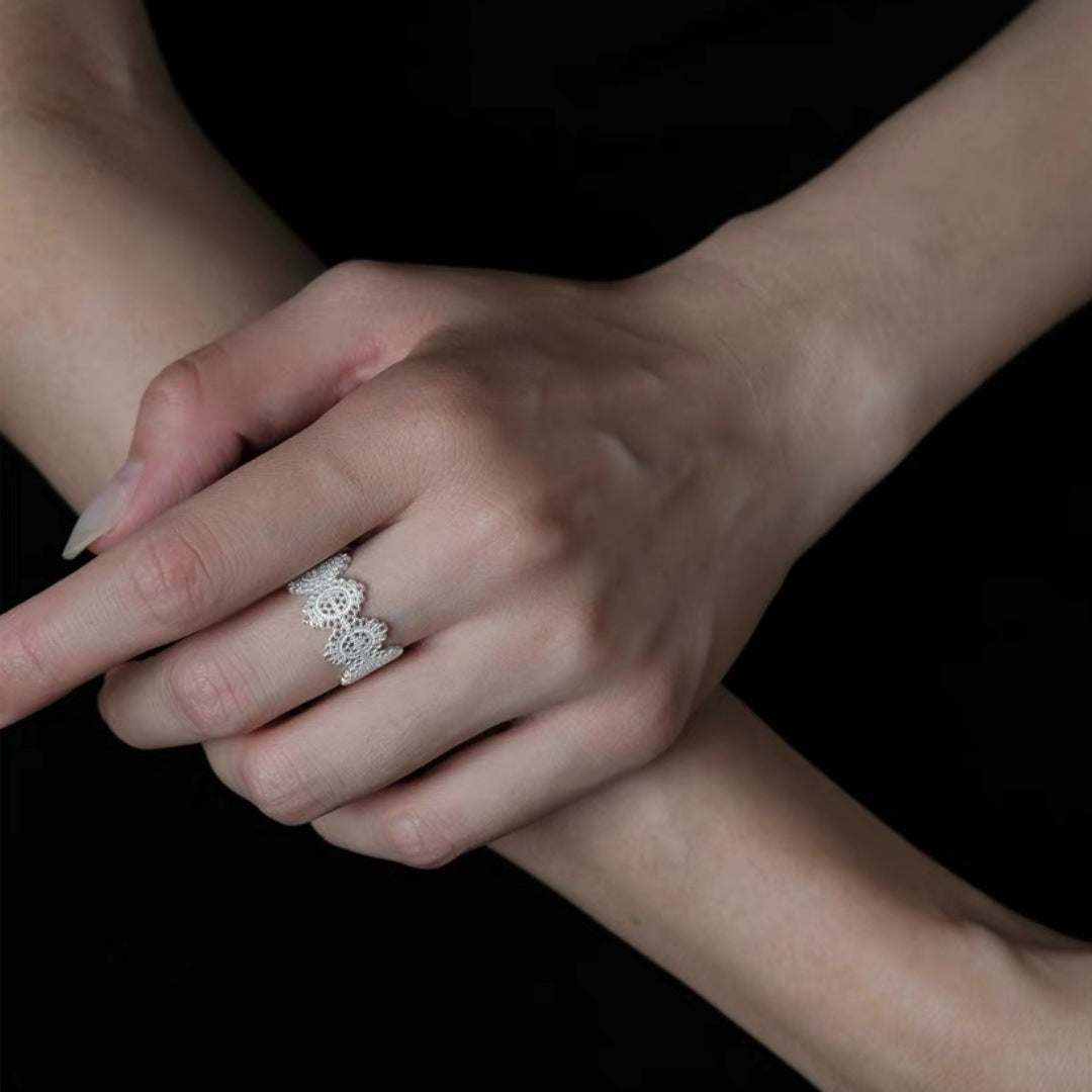 Elegant Lace Hollow Out Open Ring