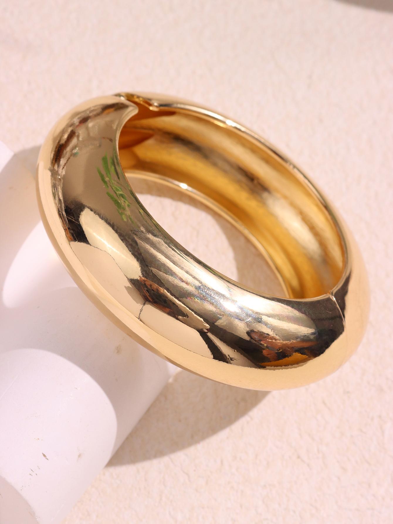 Round Irregular Acrylic Metal Bracelets