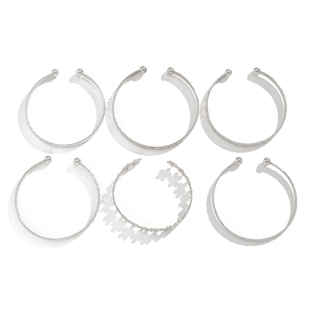 Simple Metal Heart Flower Bracelet Set