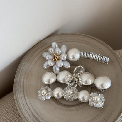 Vintage Pearl Flower Hair Clip