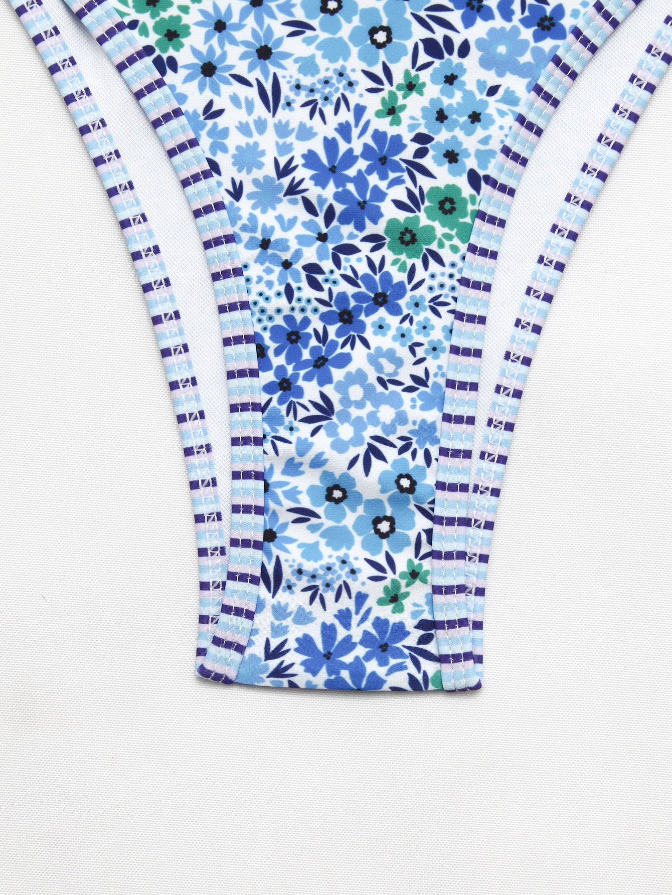 Trendy Floral Printed Bikini Swimwear