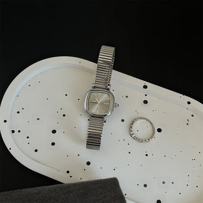 Chic Silver Snake Head Dial Quartz Watch