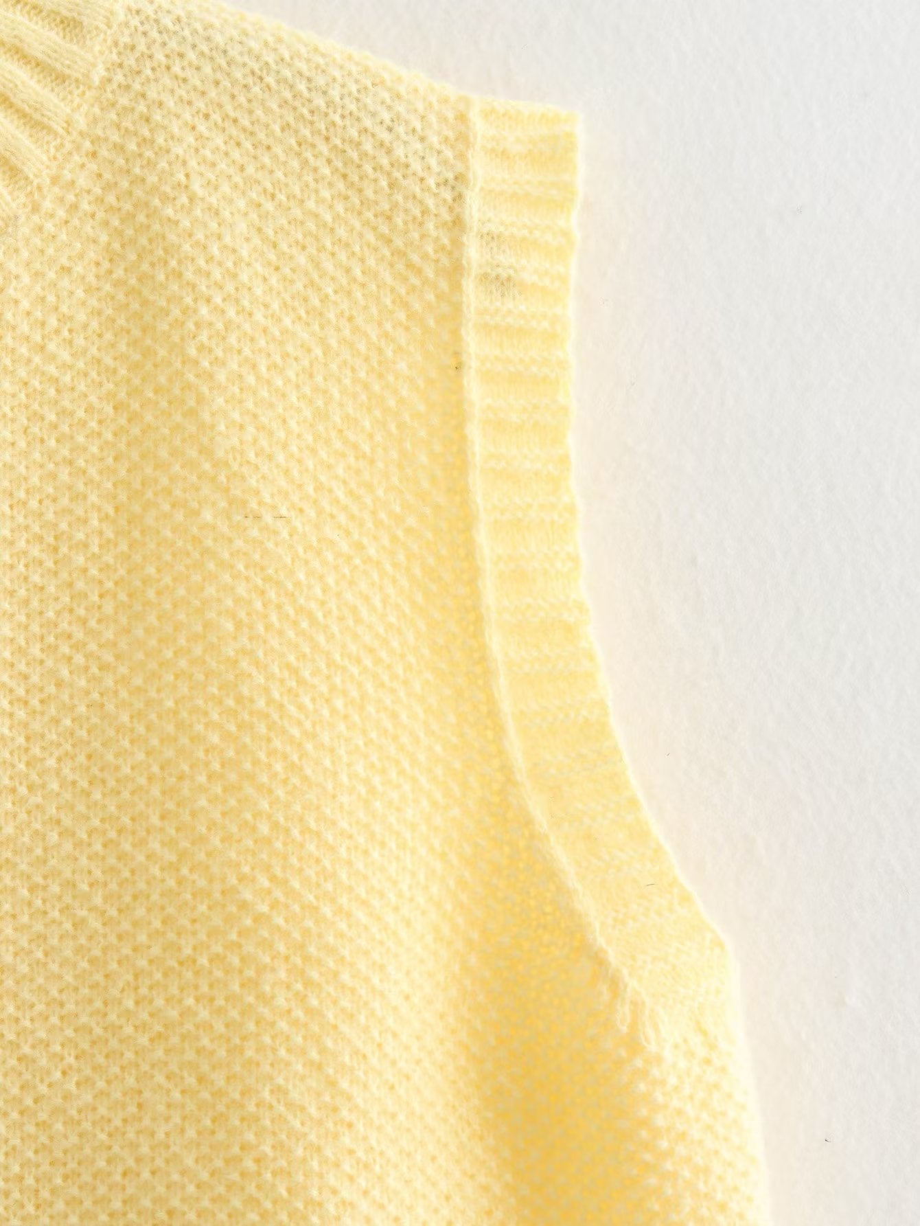 Casual Round Neck Sleeveless Backless Vest