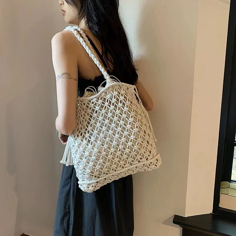 Hollow Out Tassel Woven Beach Shoulder Bag