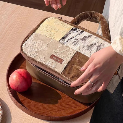 Vintage Partitioned Portable Travel Makeup Bag