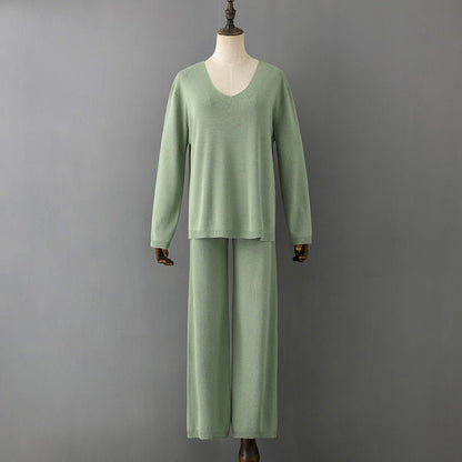 2+ Solid Color V-Neck Knit Sets