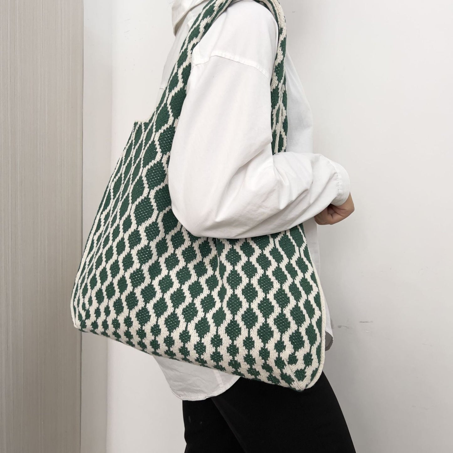 20+ Vintage Diamond Shoulder Bag Cintage Knit Tote Bag