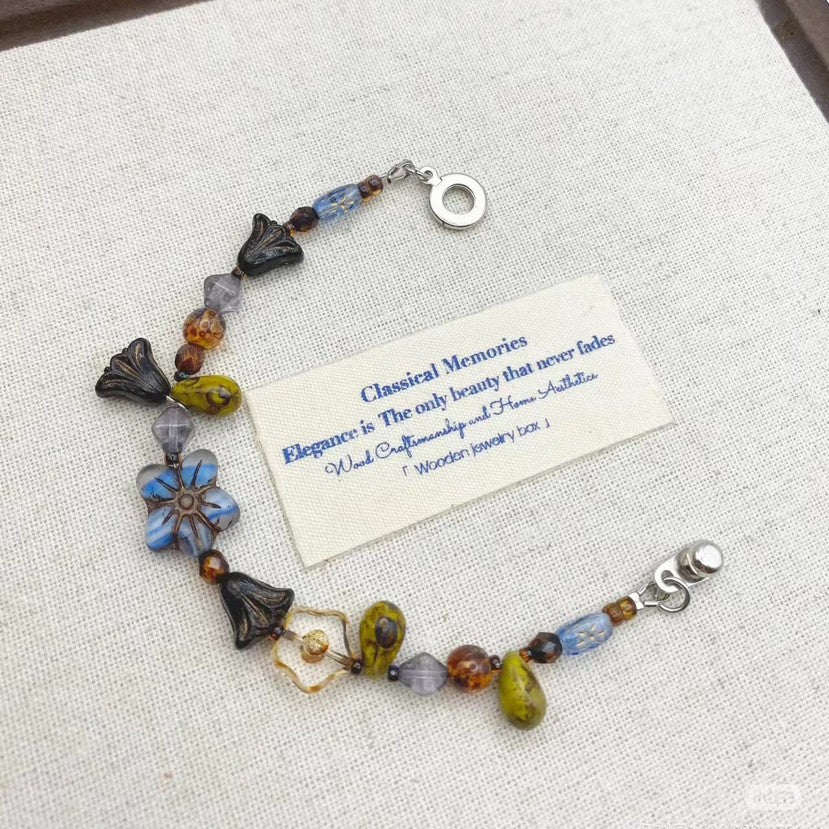 Vintage Irregular Flower Beaded Bracelet