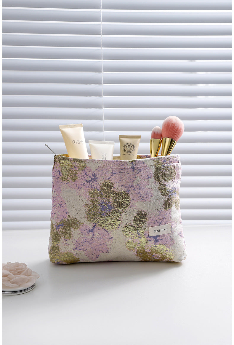 Vintage Floral Jacquard Portable Cosmetic Bag