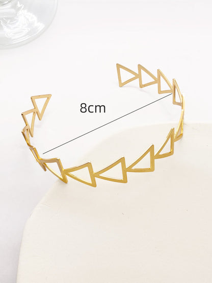 Simple Hellow Out Triangle Arm Cuff