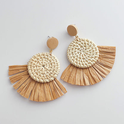Elegant Simple Elegant Rattan Hoop Earrings