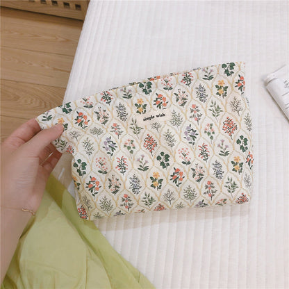 Flower Print Large Capacity Cosmetic Bag