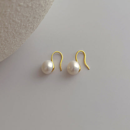 Pearl Simple Elegant Metal Earrings