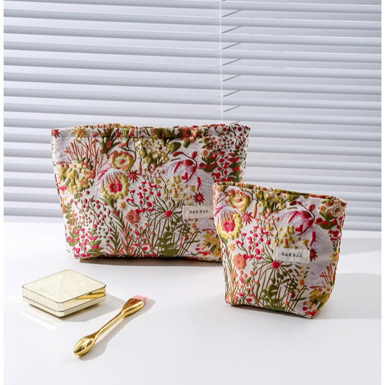 Vintage Floral Jacquard Portable Makeup Bag