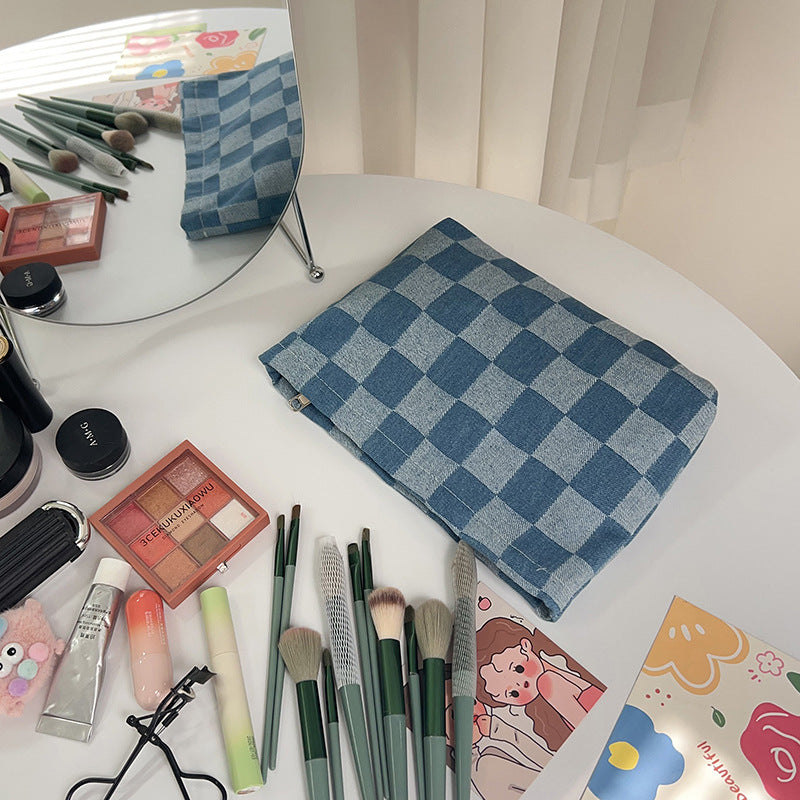 Simple Shining Large Capacity Portable Cosmetic Bag