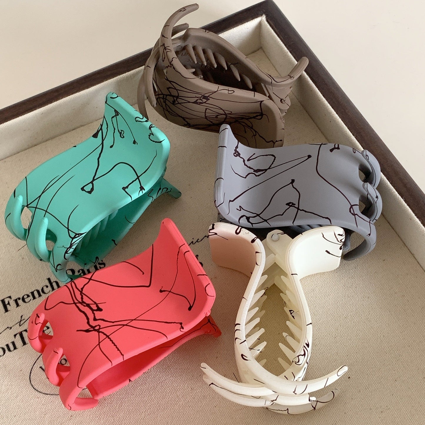 Small Solid Color Claw Clip