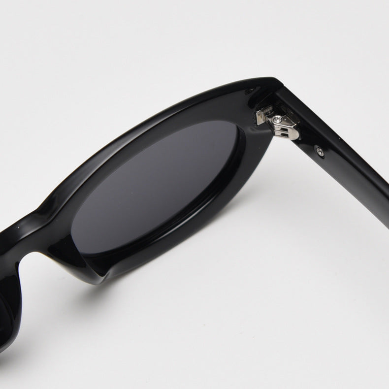 Vintage Cat Eye Polarized Small Frame Sunglasses