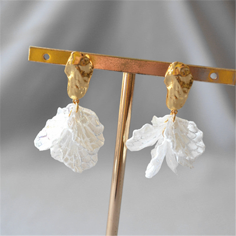 Sweet Fish Tail Stud Dangle Earrings