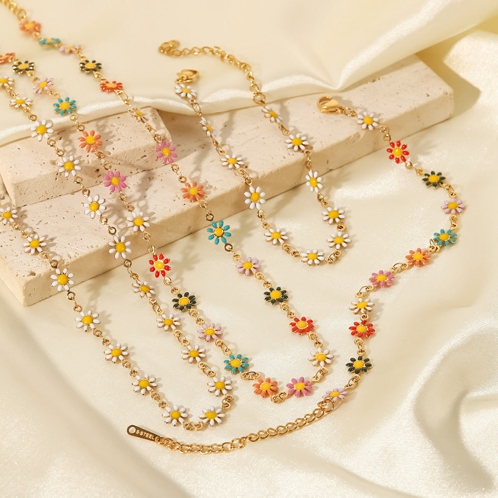 White/Colourful Daisy Chain Necklace