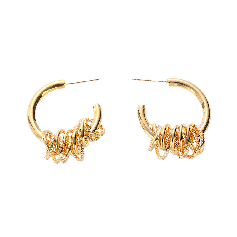 Simple C Circle Crossover Earrings