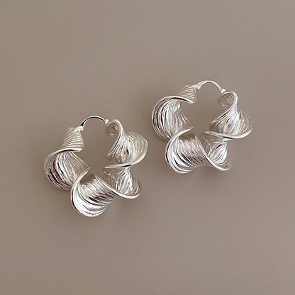 Vintage Simple Waved Twisted Hoop Earrings