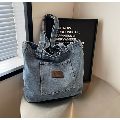 2+ Washed Pocket Demin Shoulder Bags