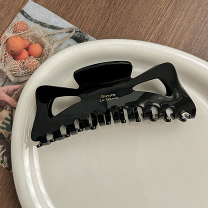 Minimalist Extra Large Hollow Hair Claw Clips