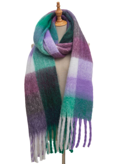 Contrast Color Plaid Tassel Scarves
