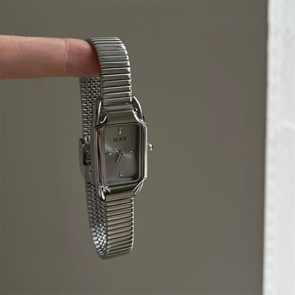 Chic Silver Snake Head Dial Quartz Watch