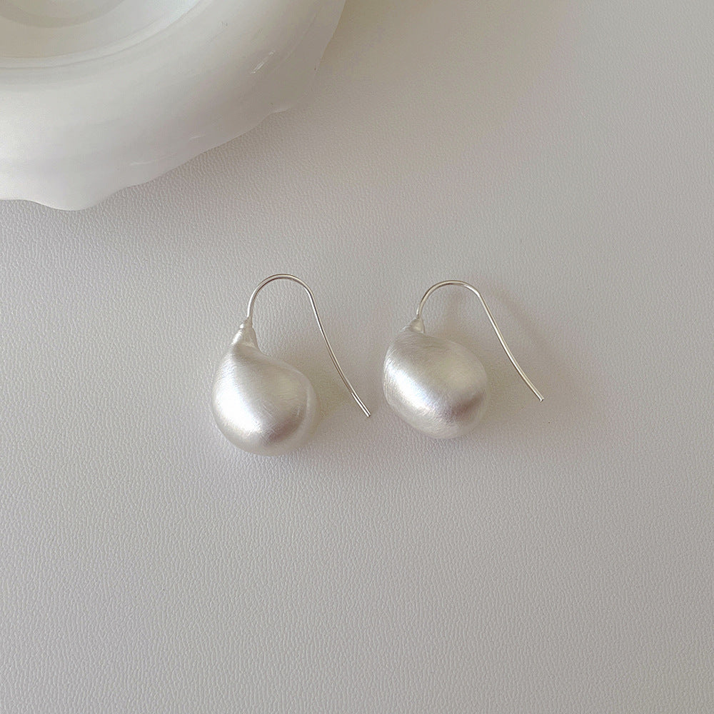 Matta Irregular Simple Elegant Earrings