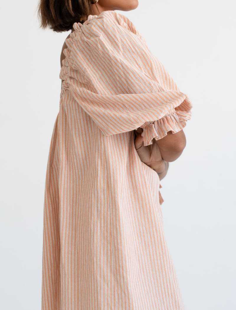 Vintage Off-Shoulder Puff Sleeve Babydoll Dress