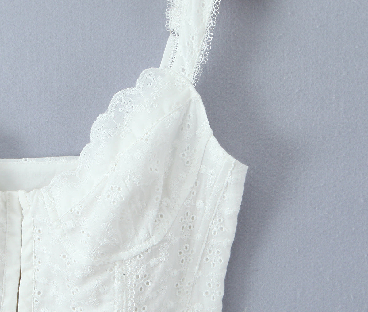 White Sweet Flounce Sleeveless Top Skirt Set