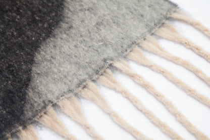 Comtrast Color Tassel Mohair Scarves